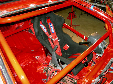 front support area of the roll cage in the 3000GT race car.