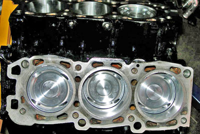 6G72 3.5L stroker motor with custom race pistons